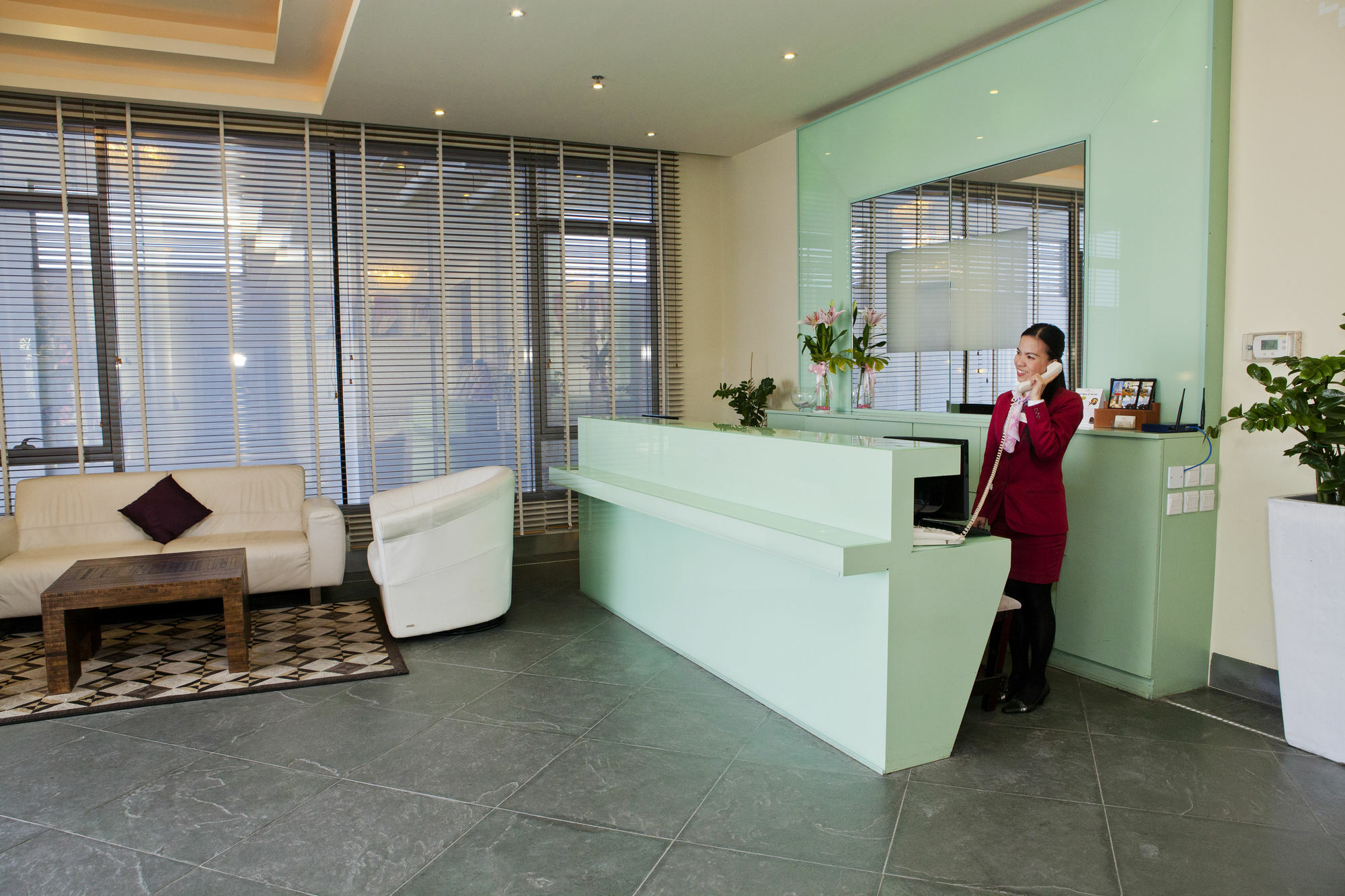 Al Raya Suites Hotel Манама Екстериор снимка